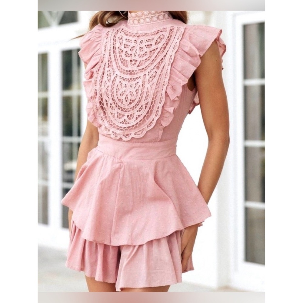 Hello Molly Mauve Dusty Rose Lace Ruffle Swiss Dot Romper Size Small Boho